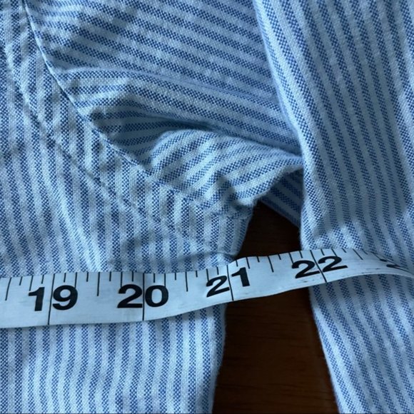 Club Monaco Button Down - Picture 2 of 4